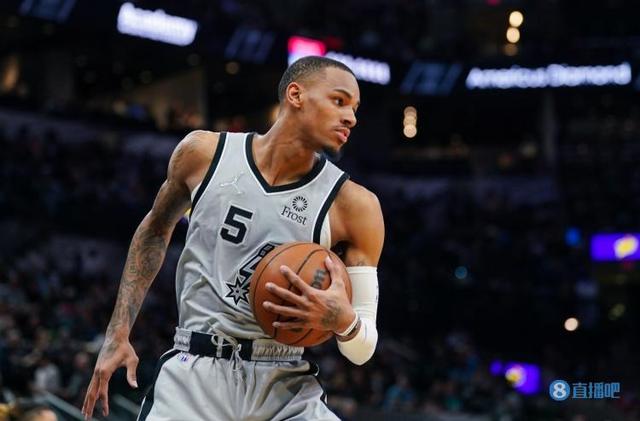 中锋在CB 中锋在CB