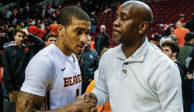 关键两攻一 关键两攻一